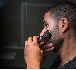 menのための革新的な4IN1多機能トリマー痛みのない鼻耳の眉毛脱毛LEDライトコードル 10ベストセールスヘアノーズトリマー-3