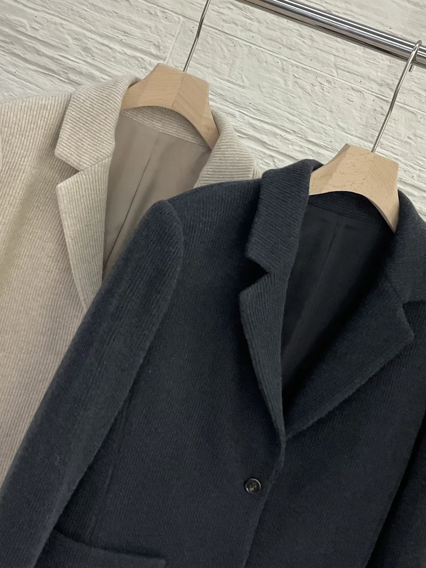 

Женский шерстяной пиджак на осень-зиму, однобортный, с отложным воротником, длинными рукавами, в стиле ретро