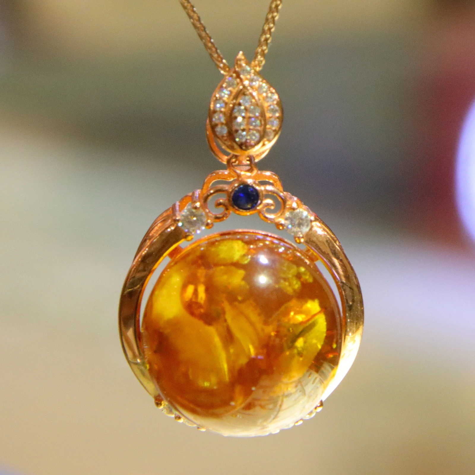 قلادة كهرمان من الفضة النقية مقاس 18 ملم مع انسدادات نباتية طبيعية مجوهرات فاخرة مخرمة ملكية عتيقة #2