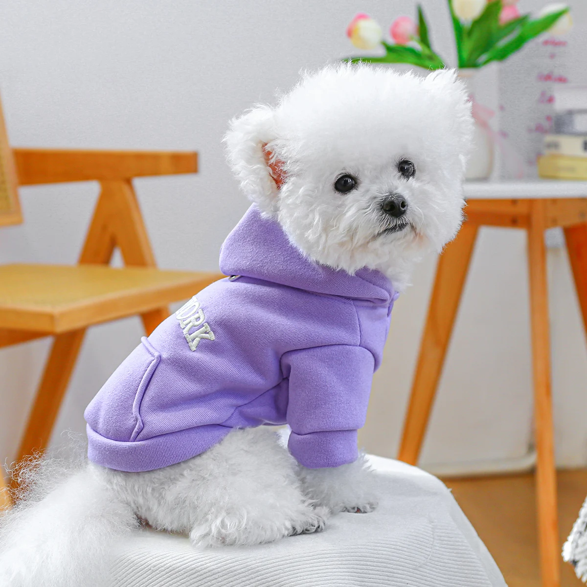 سترة ربيع نيويورك ملابس الحيوانات الأليفة الأرجوانية للكلاب والقطط سترة جيب مضادة للقطيفة