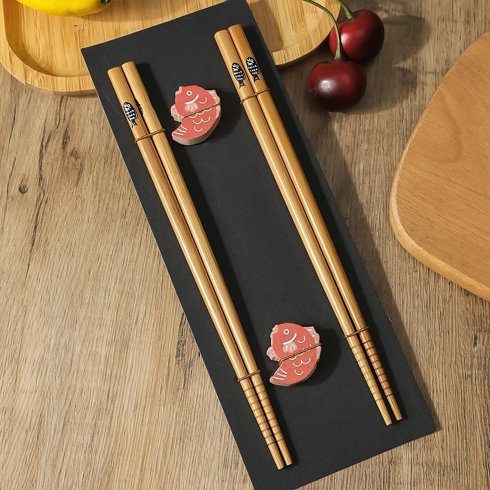 2 Pairs Chinese Chopsticks Japanese Korean Sushi Solid Wood Chopsticks Wedding Gift Chop Sticks Hashi Two Pairs Chopsticks Set