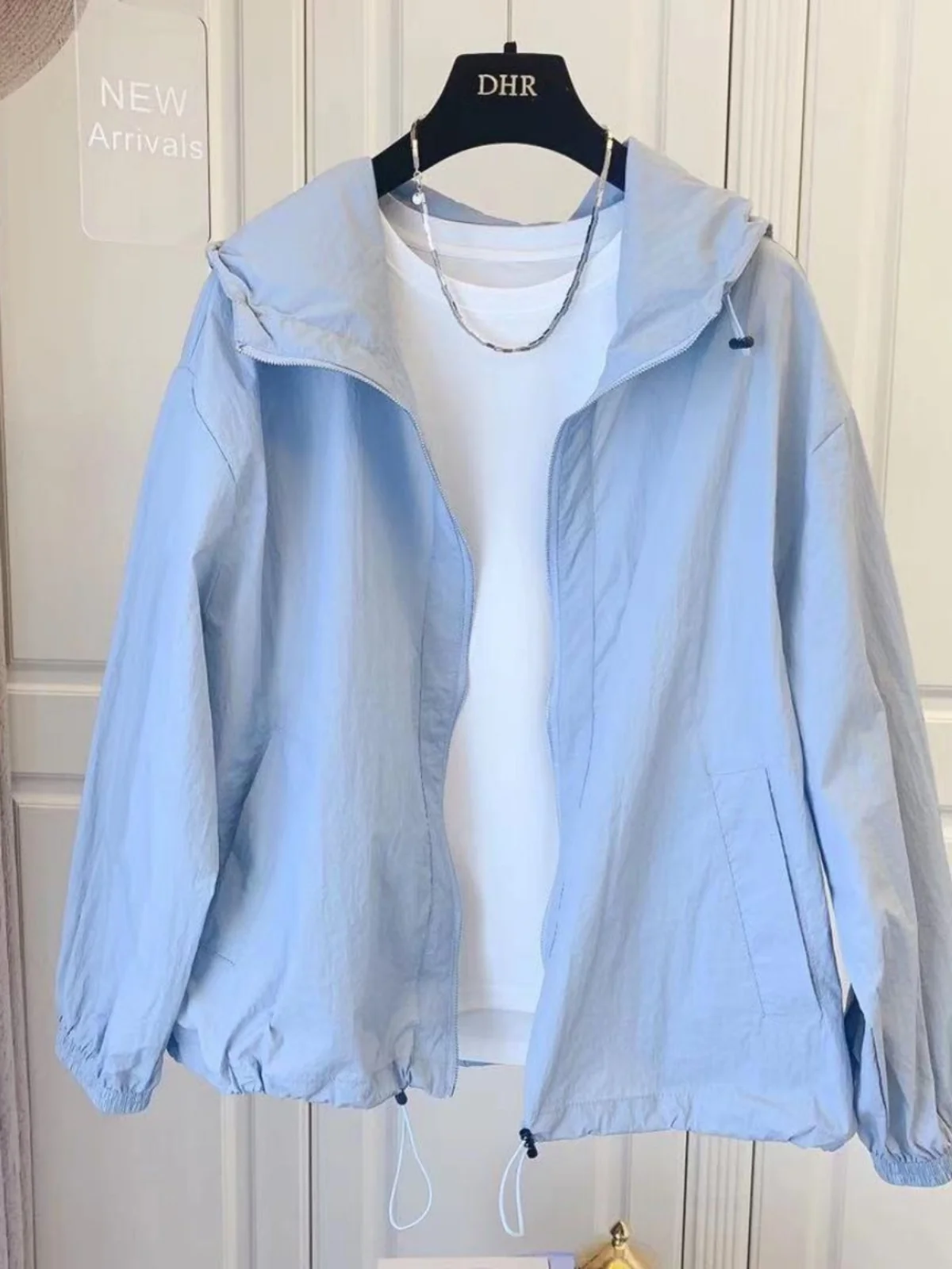 Pakaian Pelindung Matahari Luar Ruangan Bahan Sutra Es Wanita, Bernapas, Musim Panas, Ukuran Besar, Jaket Luar Ruangan Kasual Longgar