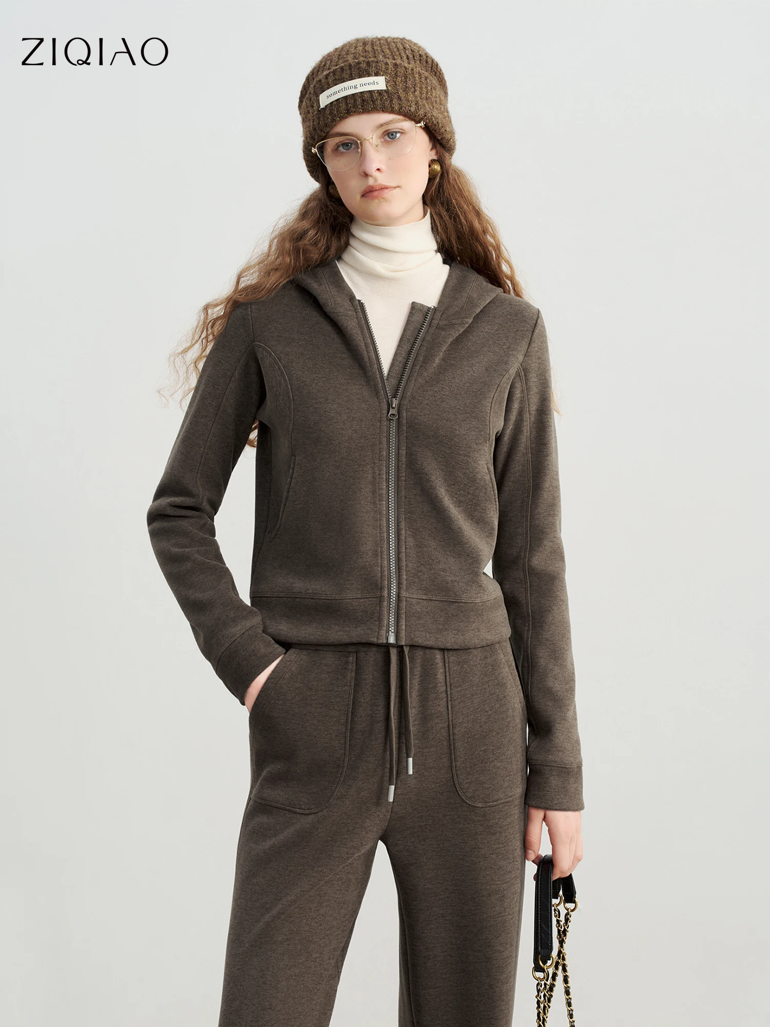 

ZIQIAO Petite Korean Chic Women's Suits 2025 Autumn and Winter New Velvet Sweatshirt Cardigan Casual Pants Suit