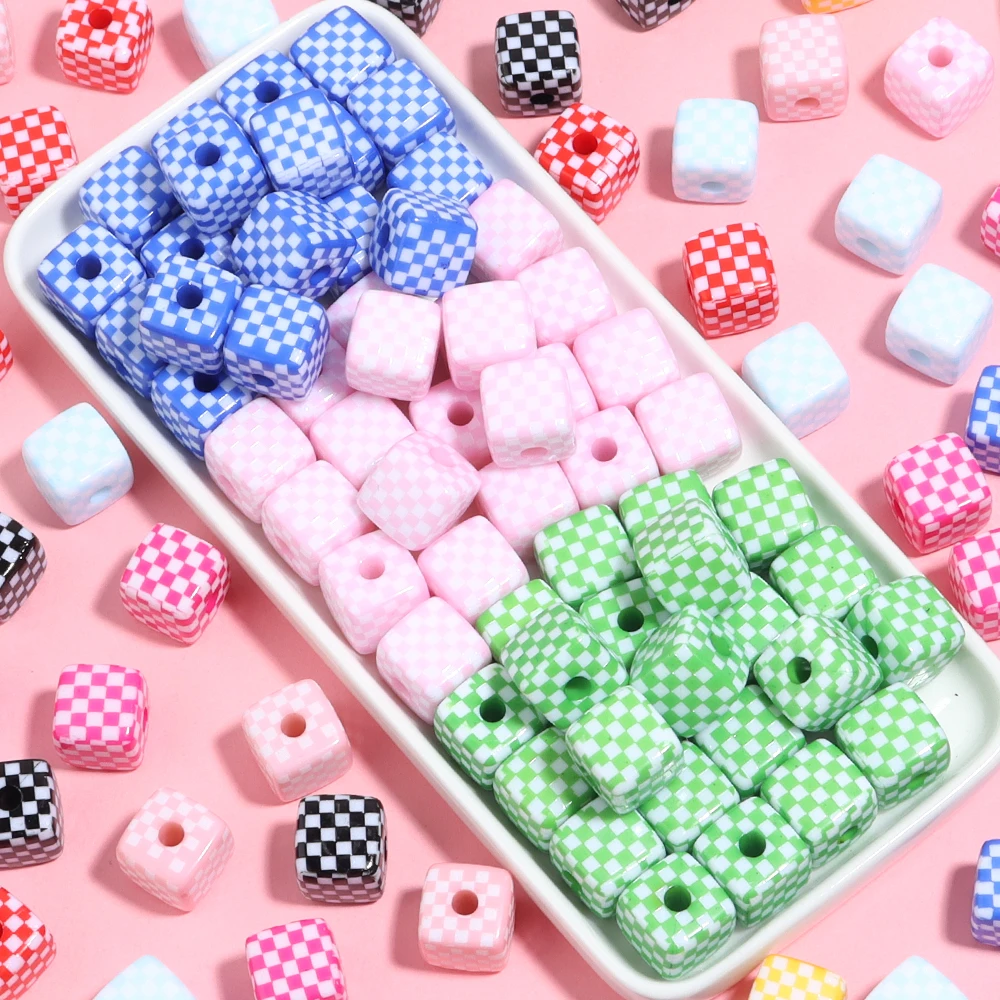 10Pcs Bunte Schachbrett Muster Acryl Perlen Cube Lose Spacer Perlen Für Schmuck Machen DIY Charms kinder Spielzeug Zubehör