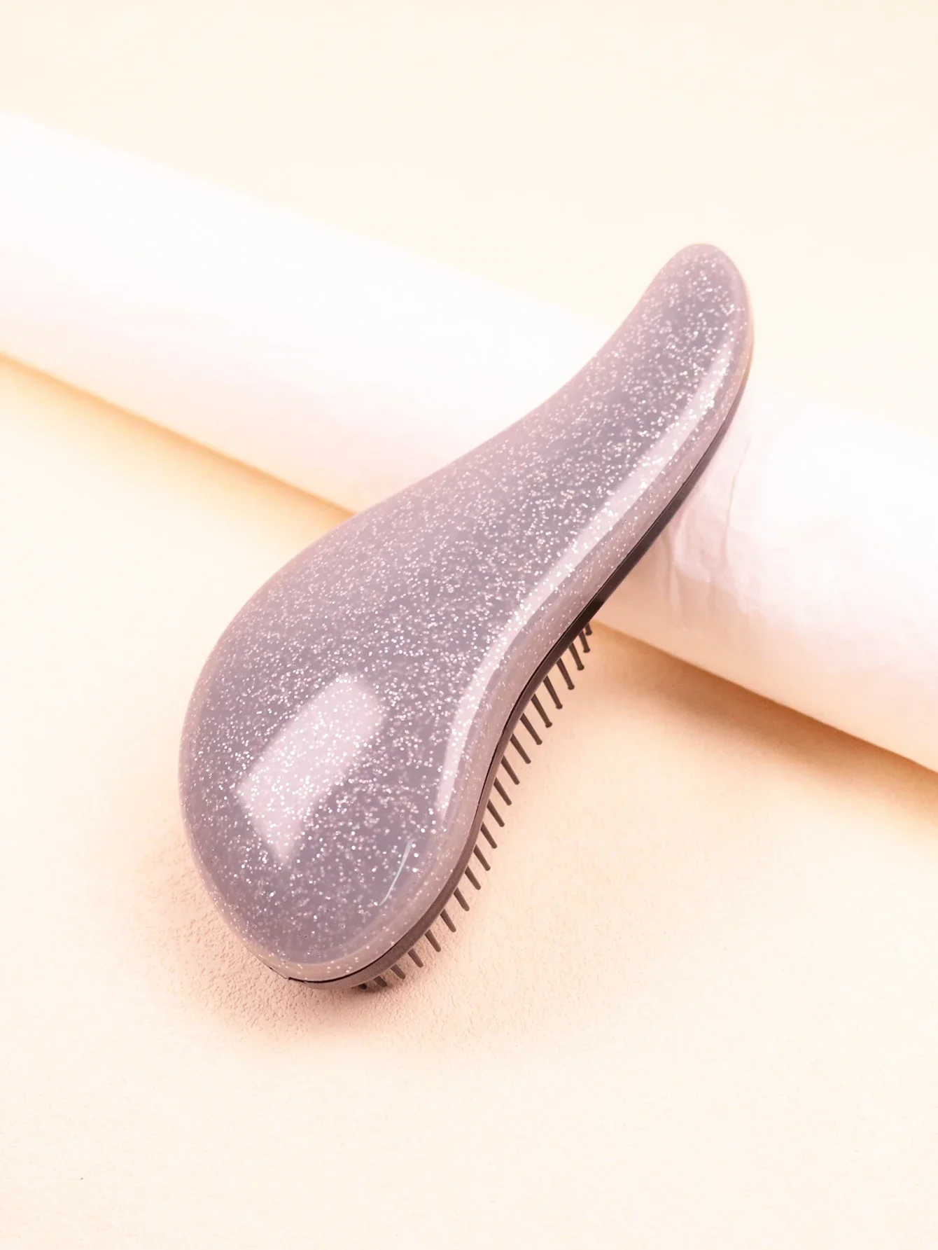 قطعة واحدة من فرشاة فك تشابك الشعر للنساء والرجال، فرشاة فك تشابك الشعر للشعر الطبيعي أو الرطب أو الجاف، خاصة للشعر المستعار الحقيقي