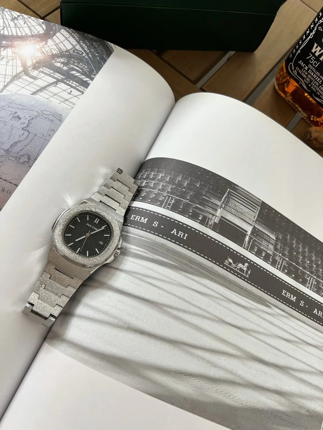 PINTIME Frosted Surface Quartz Watch Men Luxury Hip Hop Black Gold Sliver Watches Mens Watch Clock Male Reloj Hombre Masculino