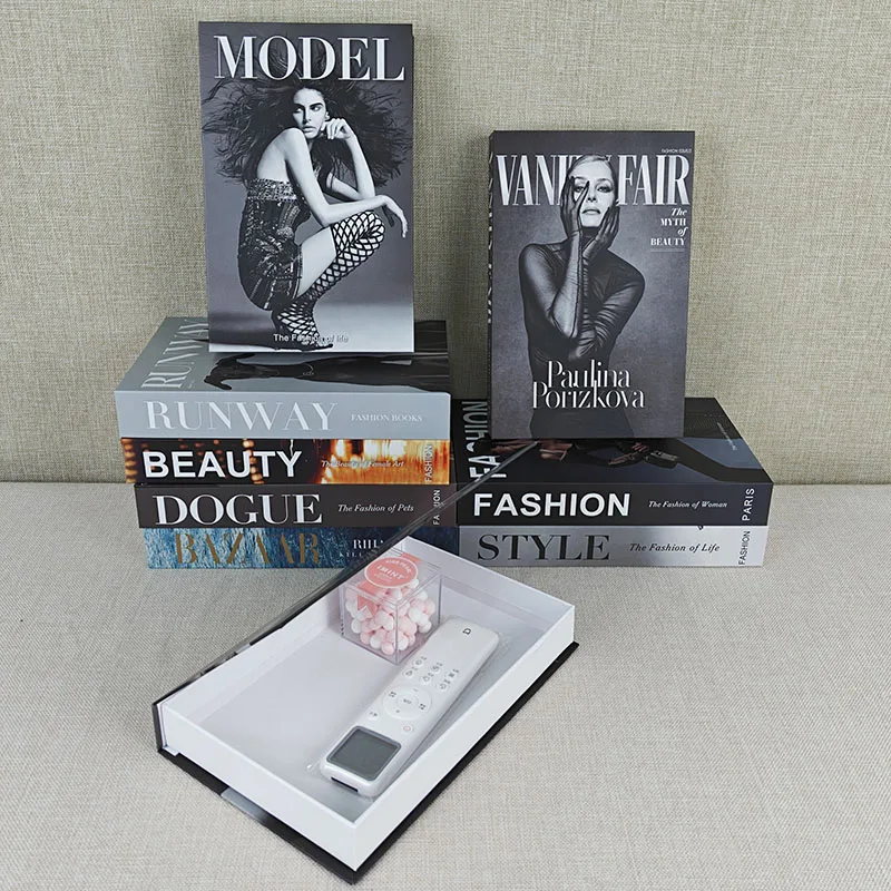 Luxury Fake Books Fashion Women Girl Model Black and White Magazine Decorative Book Storage Box Coffee Table Villa Hotel Decor