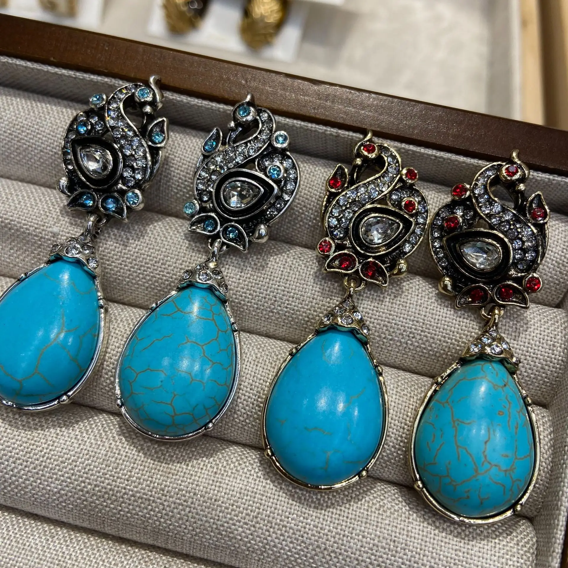 

Women Vintage Blue Turquoise Rhinestone Elegant Peacock Earrings 2025