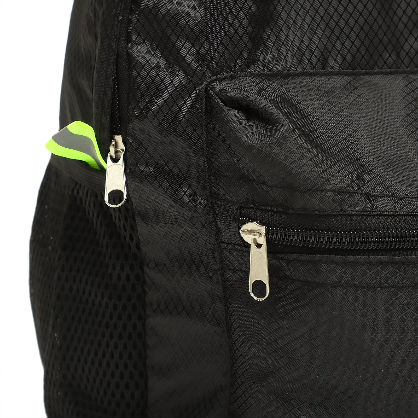 

Foldable Grid Pattern Backpack Lightweight Travel Pack For Hiking Camping Outdoor Use Durable Water-Resistant Daypack