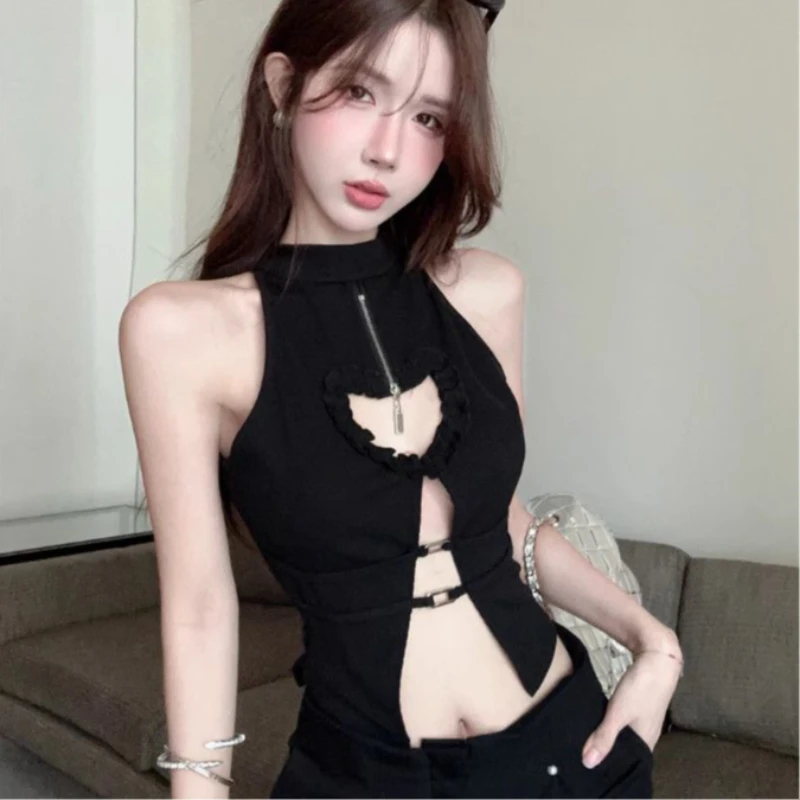 Women's Halter Neck Heart Cutout Top - Zipper & Metal Buckle Detail Slim Fit Cropped Sleeveless Vest, Y2K Hot Girl Spring Summer