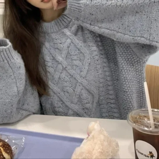 سميكة الخريف الشتاء Vintage الملتوية سترة المرأة فضفاضة كسول نمط الجولة الرقبة محبوك البنطال القصير طاقم الرقبة تريكو