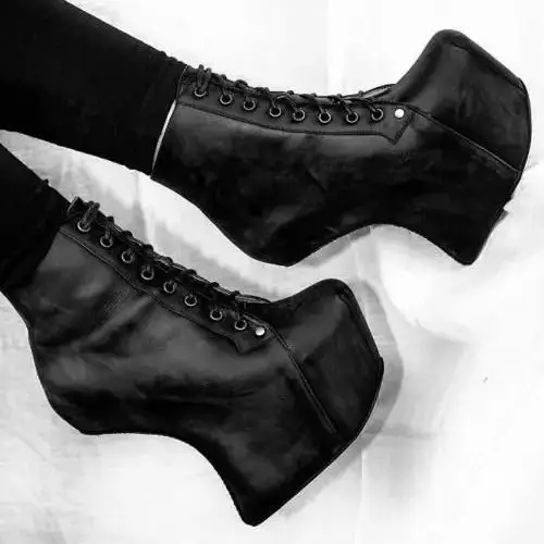 Lady cut-out black sexy heeless heels boots lace-up hollow design PU dance dress boots platform super heel calf boots footwear