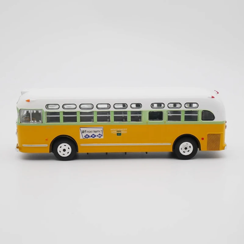 

IXO 1/43 Scale GM TDH 3714 1955 American Bus Diecast Alloy Car Model Collection Ornaments Static Display Toys Gift