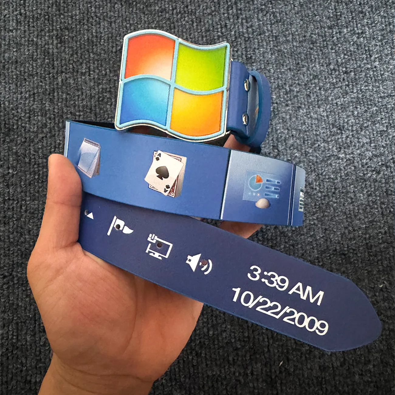 Y2K デニムストリートウェアレトロデスクトップ UI プリ - Tech Wear Accessories のレビューと価格