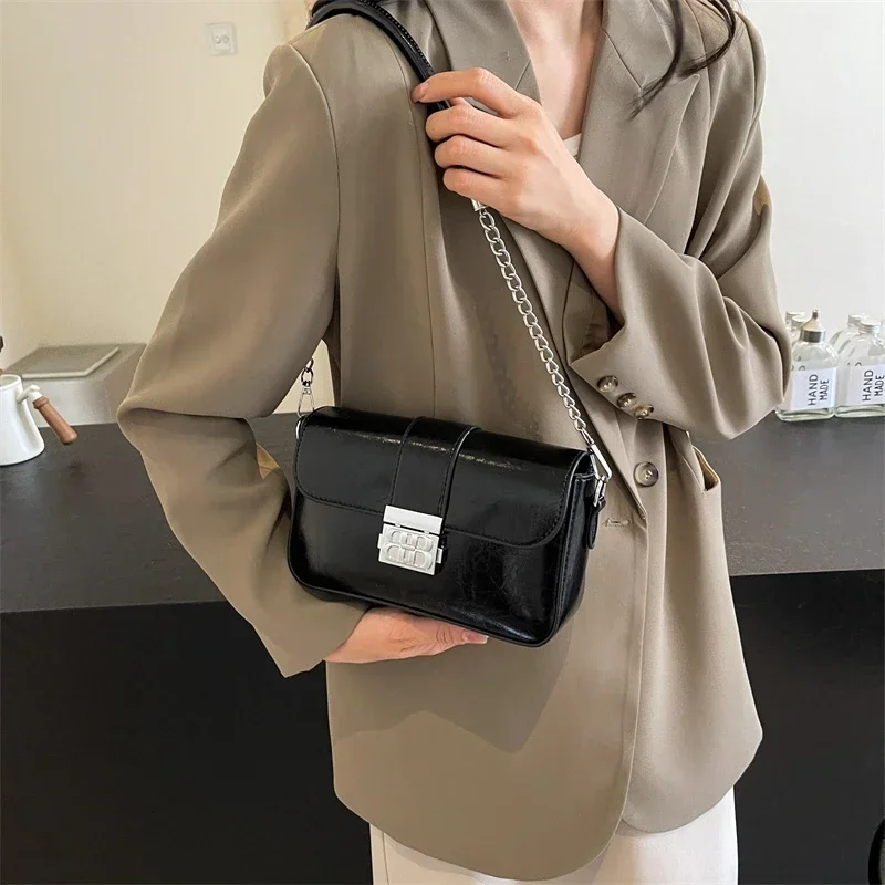 

High-End Leather Tote Bag For Women Minimalist Crossbody Clutch Vintage Solid Color Purse Trendy Paris Fashion Design