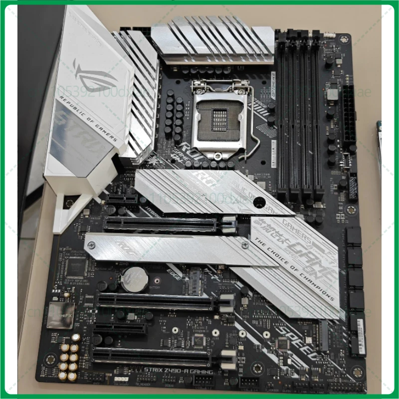 

Используется для основной платы обдувки снега ASUS ROG Z490-A GAMING