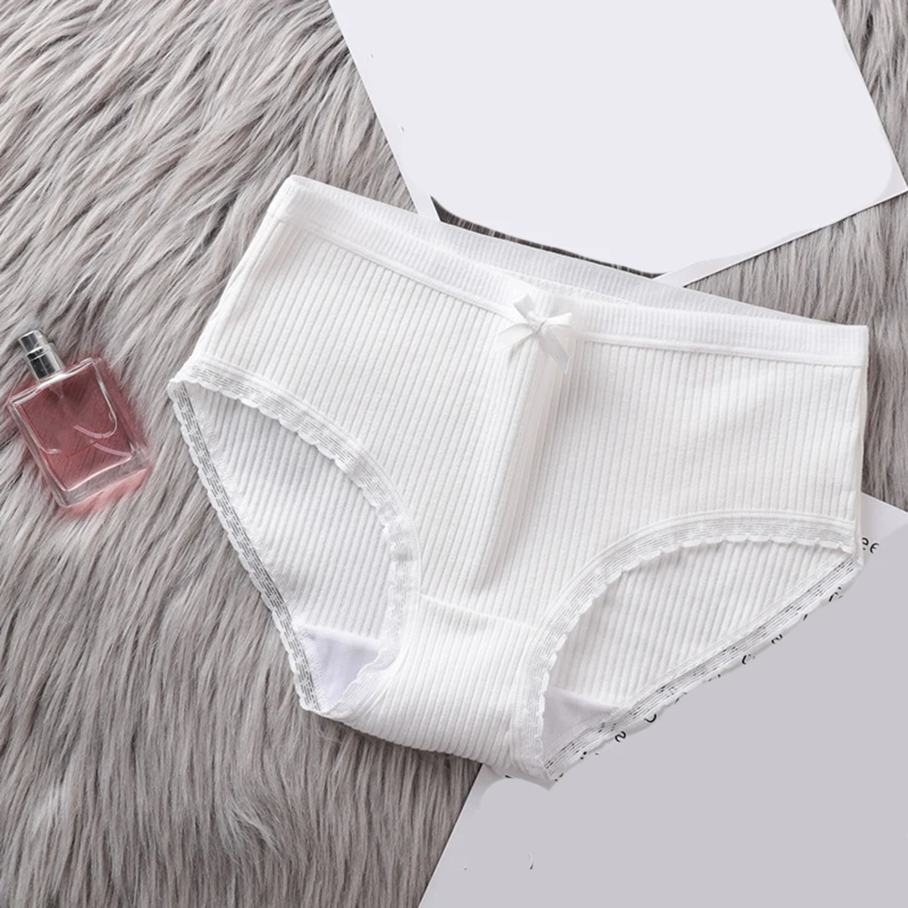 Women's Underwear Comfortable Mid Rise Breathable Cotton Plus Size Ladies Panties Soft Everyday Wear Cute Lace Underpants