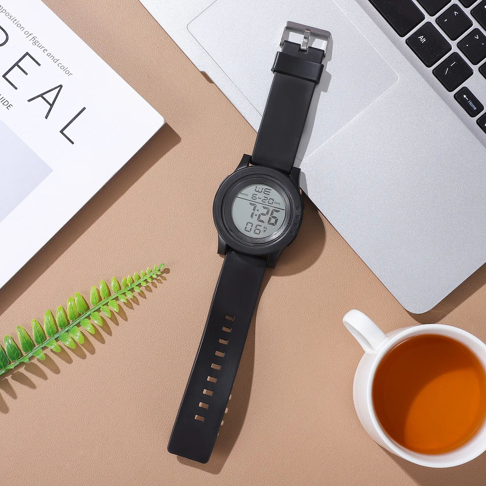 

Спортивные цифровые часы с большим экраном LED, водонепроницаемые, 30 м, секундомер, обратный отсчет, двойное время, будильник, цифровые часы