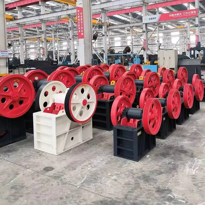 كسارة الحجر مجموعة معدات التكسير الصغيرة والكبيرة كسارة حجر الكوارتز النهرية