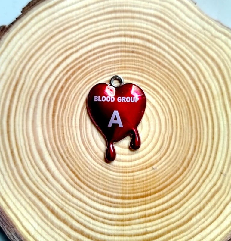 

90 Pcs Pendants Charms customized