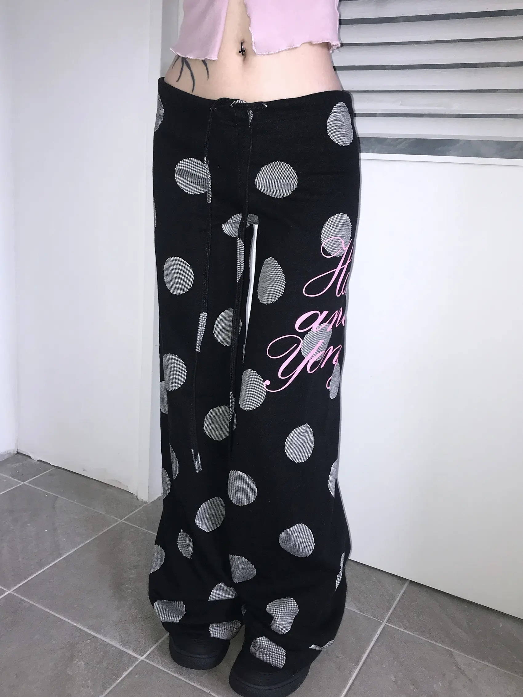 2026 Neue Y2K Amerikanische Retro-Punk High-Street-Hose mit gepunktetem Buchstabendruck – Trendige Streetwear für den Alltag, vielseitig kombinierbar – Detail 15