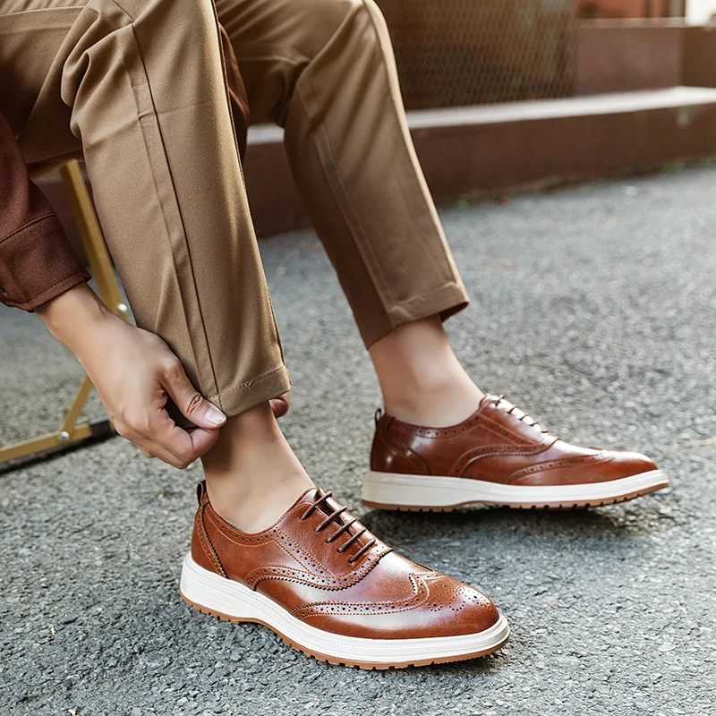 

Men's Business Casual Brogue Shoes 3CM Thick Sole Height Increase Lace Up Formal Oxford Shoes Comfortable Non Slip Wedding Dress
