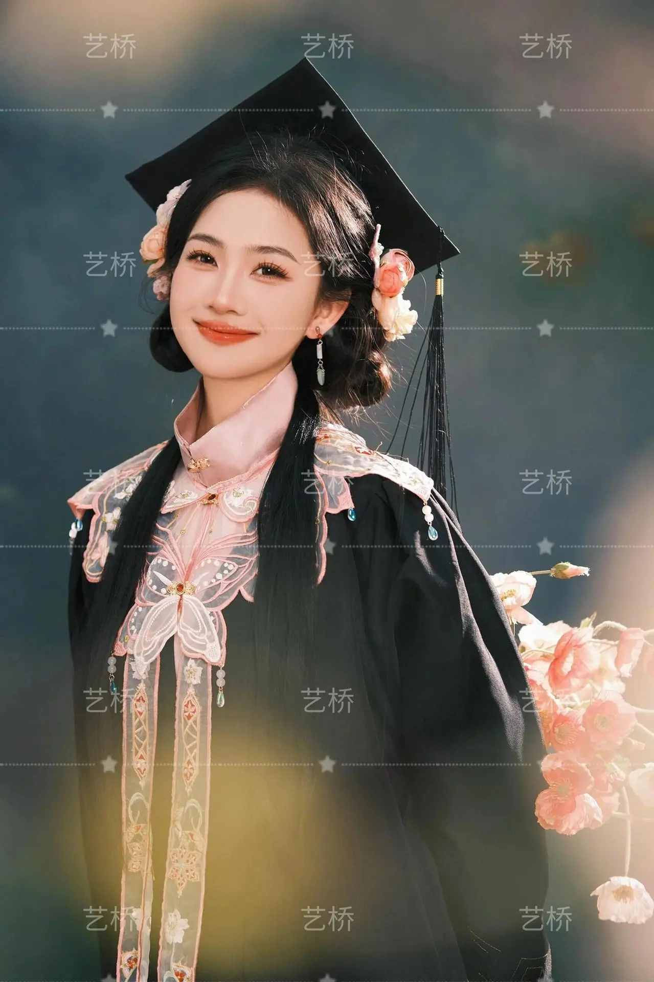 Studio New Chinese Style Guochao Ming Hanfu Horse Dress with Bachelor's Graduation Clothing