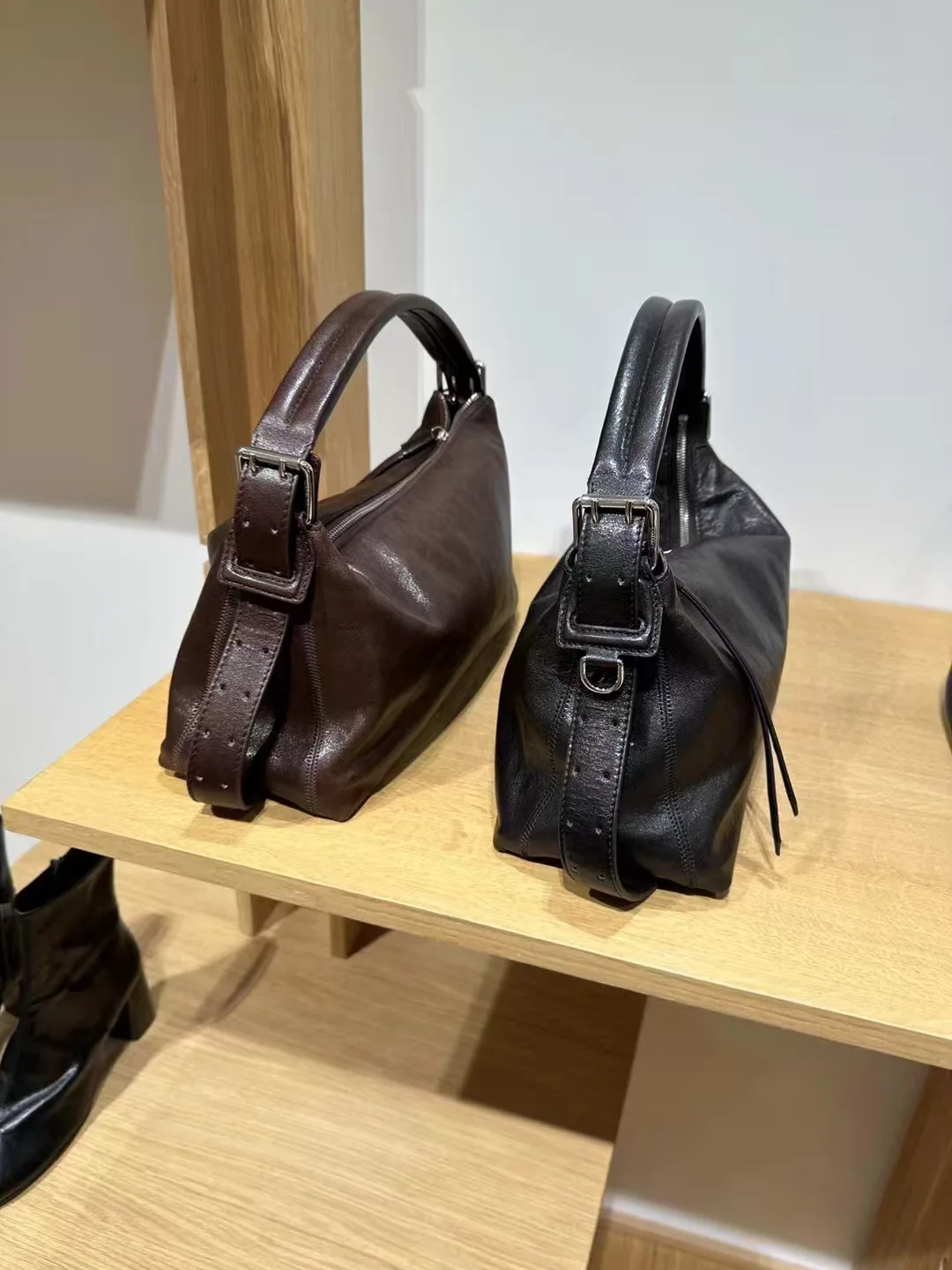 Torebka damska Dave&Di, francuski styl, minimalistyczna, skóra naturalna, retro, luźna, wysokiej jakości, na ramię, do ręki.