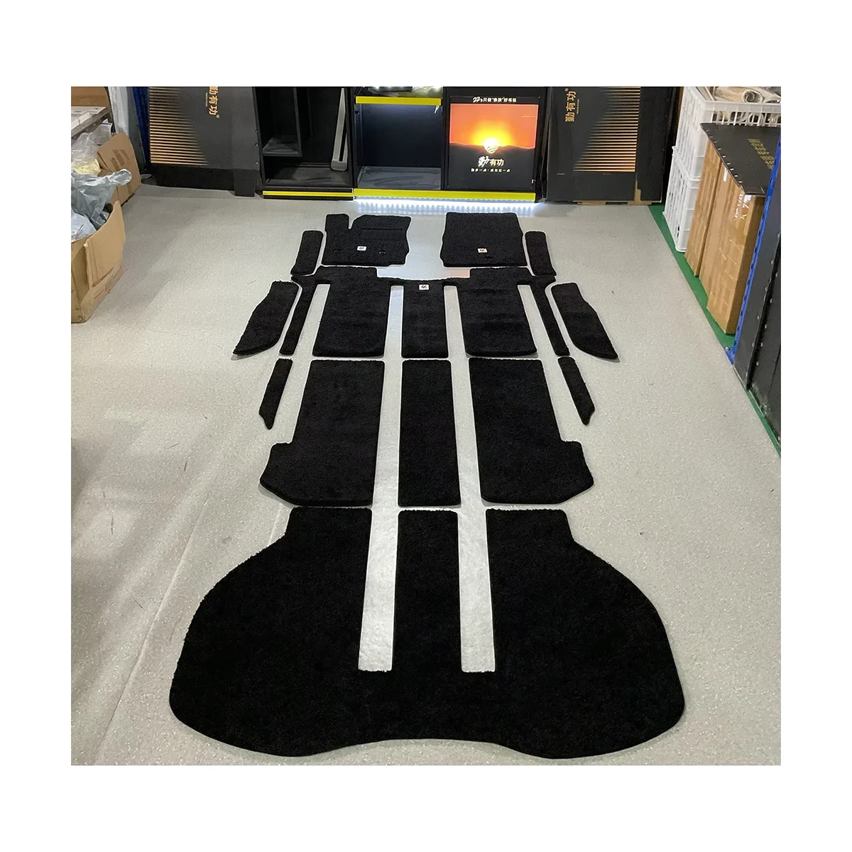 Complete Vehicle Sound-absorbing Burrs or Silicone Bottom Pure Wool Carpet for VIP Car MPV VAN BENZ Vito W447 Vclass Sprinter