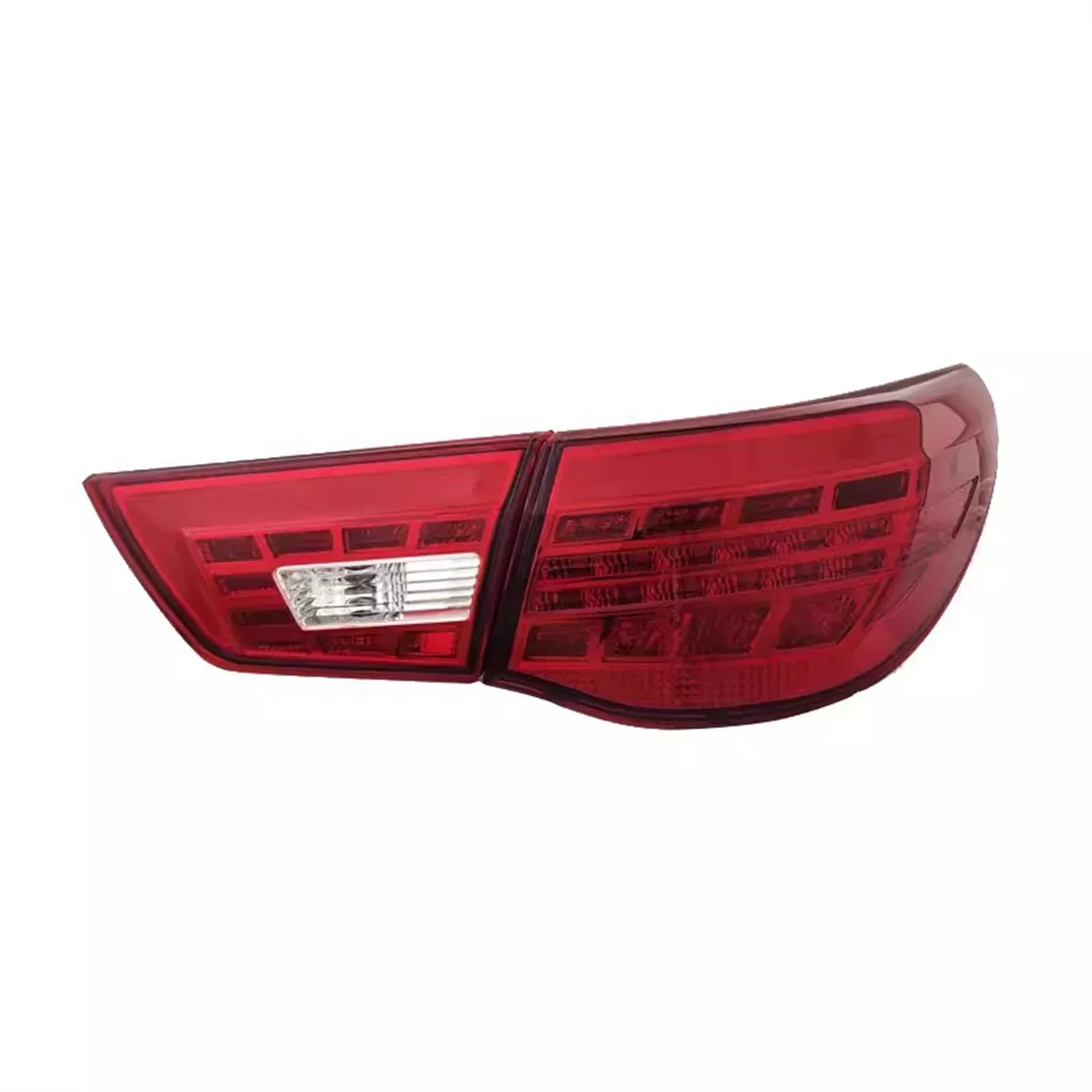 

Car tail light for Toyota Reiz 10-17 Tail lamp Brake lamp reverse light Turn signal