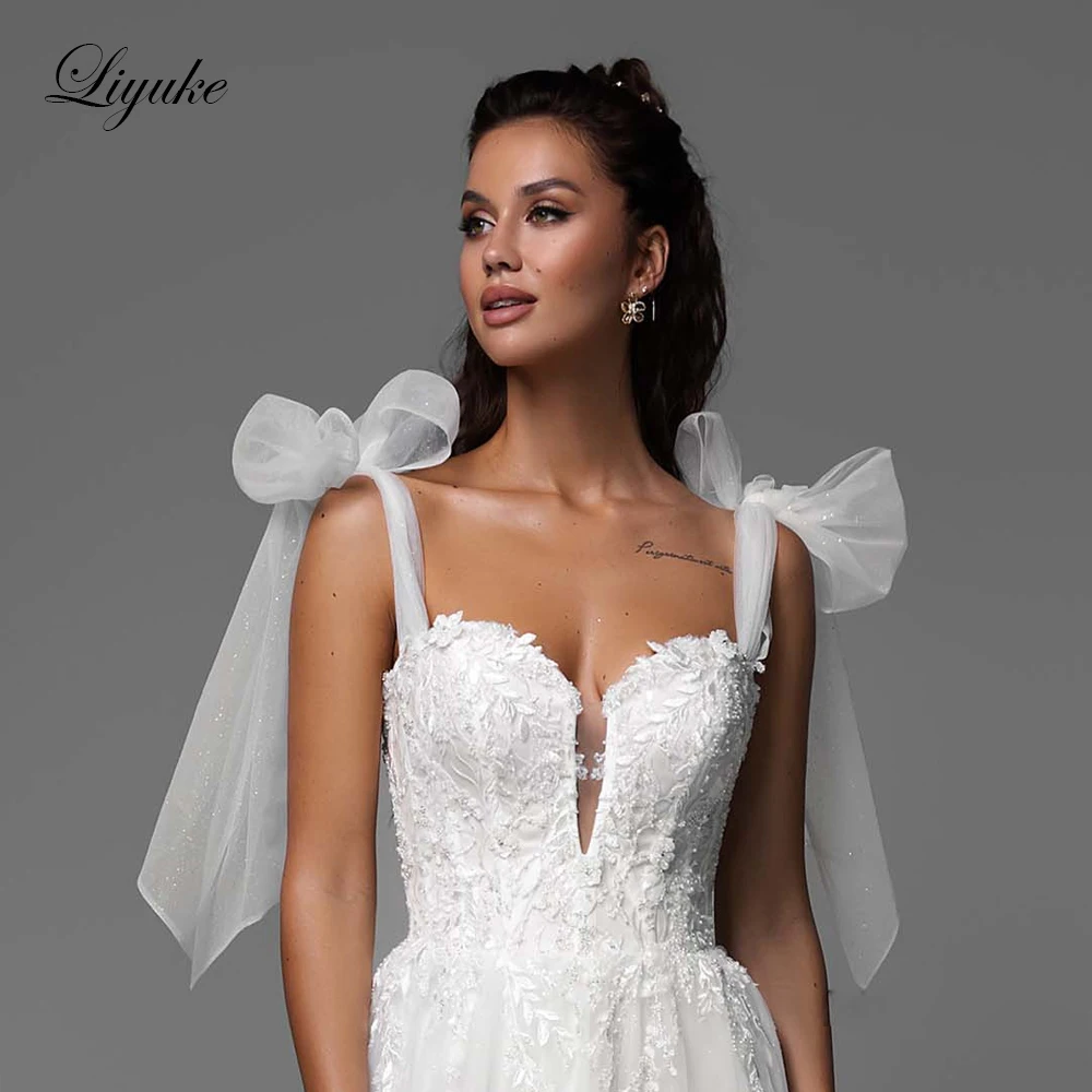 Liyuke-vestidos de novia elegantes de tul sedoso, apliques de corazón, corte en A, hasta el suelo, hechos a medida