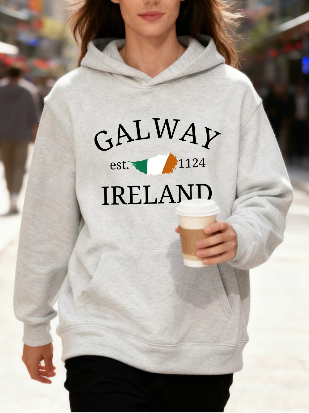 เสื้อฮู้ดพิมพ์ลาย Galway Ireland ตั้งแต่ปี 1124 ผ้าฝ้ายสำหรับผู้หญิง เสื้อกันหนาวบุขนนุ่ม อุ่นสบาย มีกระเป๋า เหมาะสำหรับใส่เล่นกีฬา ทรงหลวม