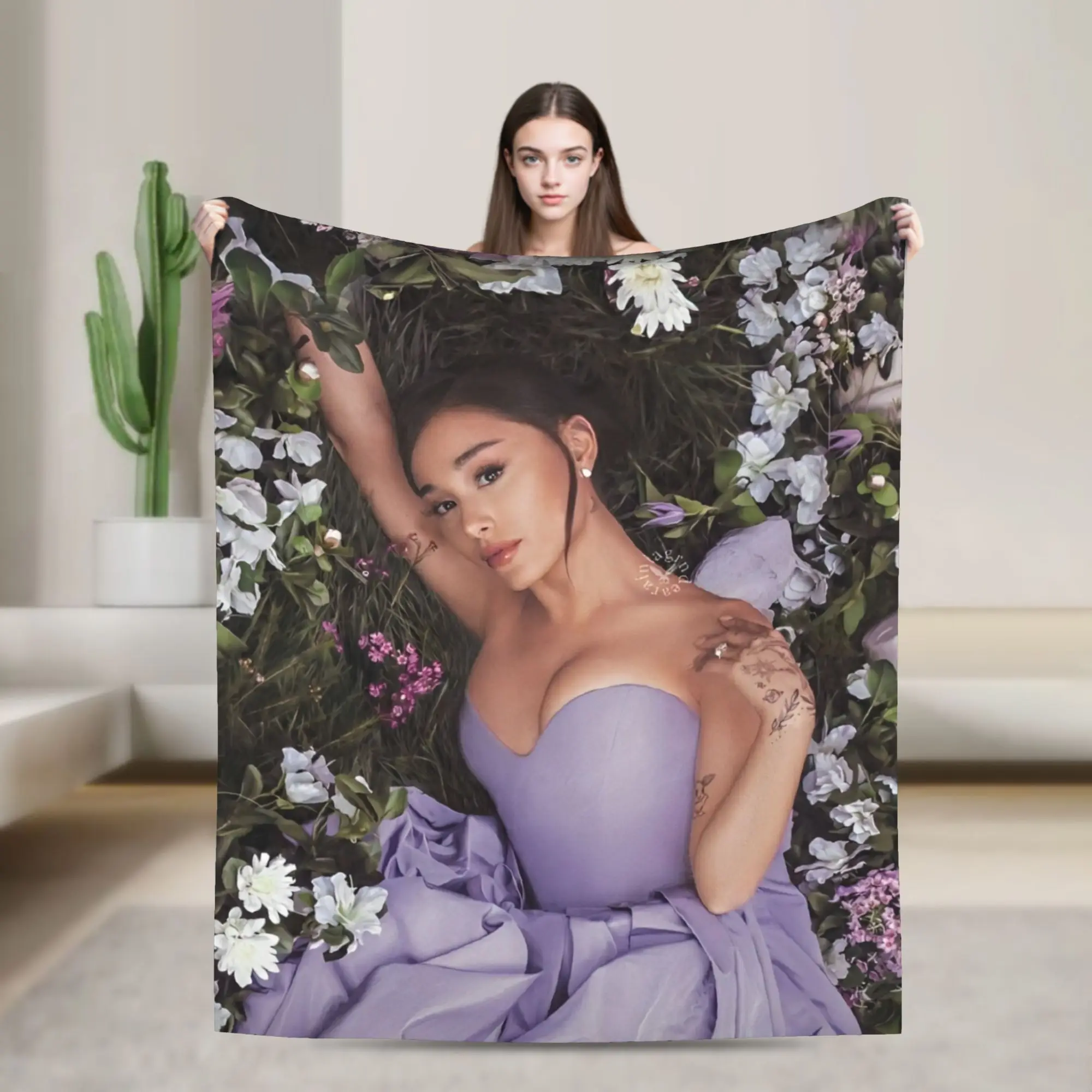 

Ariana Grande Knitted Blanket Flannel Singer Actress Wicked Super Warm Throw Blankets for Outdoor Travel Bedroom Quilt