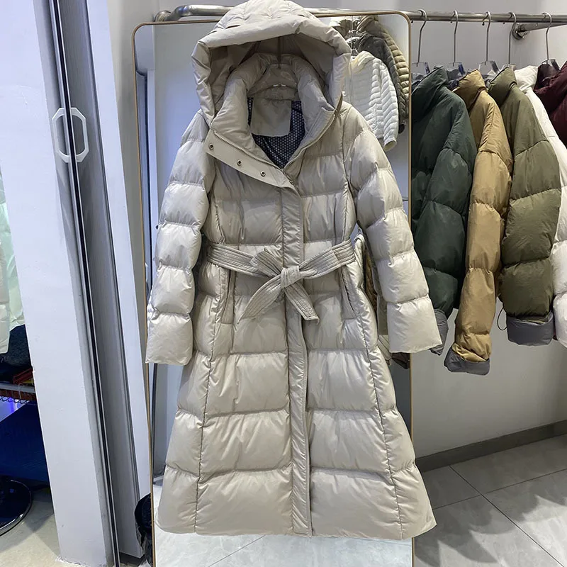 

2024 New Winter Women's 90% White Duck Down Coat Hooded Slim Long Feather Puffer Jacket With Belt Female Thick Parkas