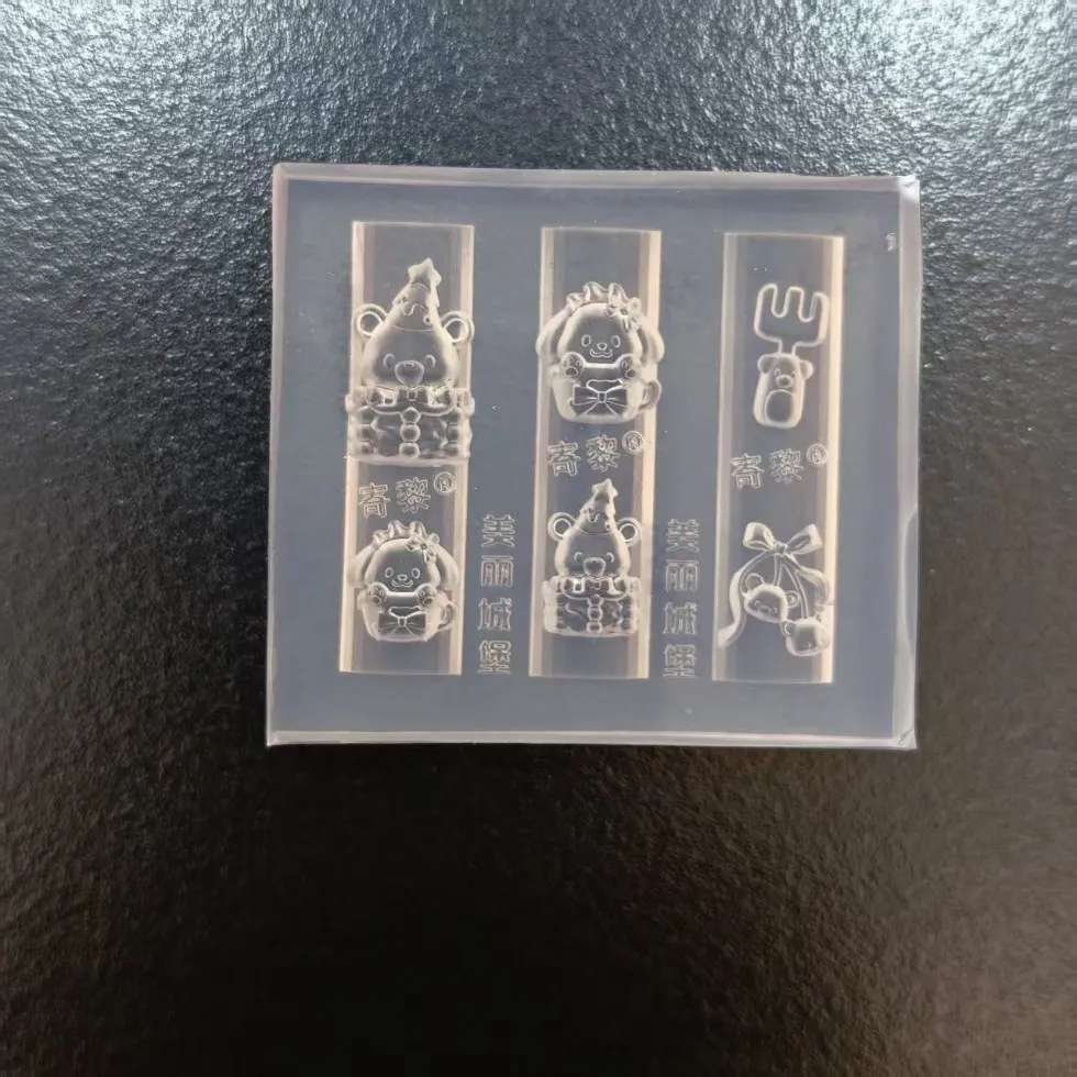 

3D Silicone Nail Mold Kitchen Cute Pet Bear Dog Cake Ice Cream Dessert Transparent Template DIY Design Nail Art Decoration