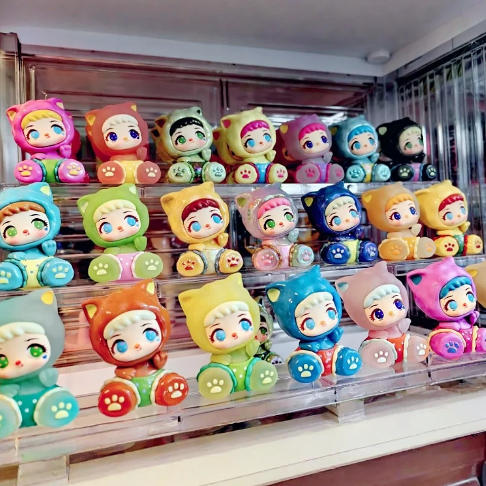 

Liila Paipai Lucky Cat Series Mystery Mini Blind Box Trendy Girl's Room Decorations Figurines Gift for Girls Collectible Toys