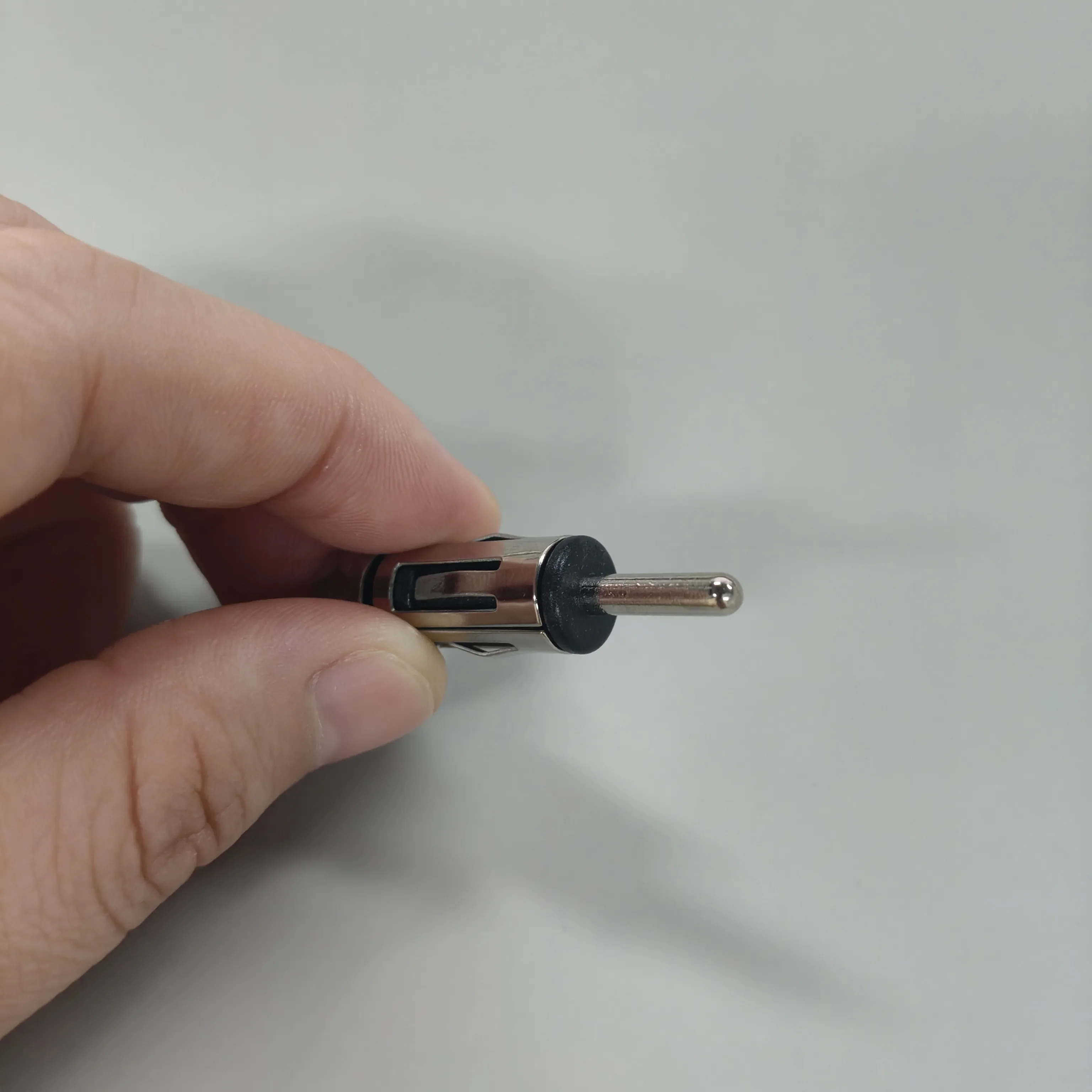 

1 шт. универсальный адаптер-коннектор ISO-DIN для автомобильных антенн, конвертер для большинства типов автомобильных антенн