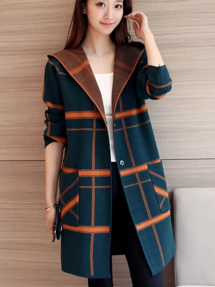 2024 Spring and Autumn New In Women Clothing Korean Fashion Casual Hooded Sweater Cardigan Loose Plaid Knitwear Coat Women