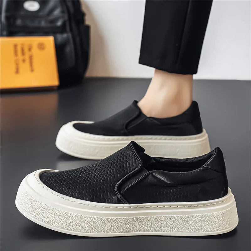 Step on Men's Casual Board Shoes, Student and Adolescent Sneaker Shoes, Height Increasing, 2026 Spring and Autumn Men's Shoes