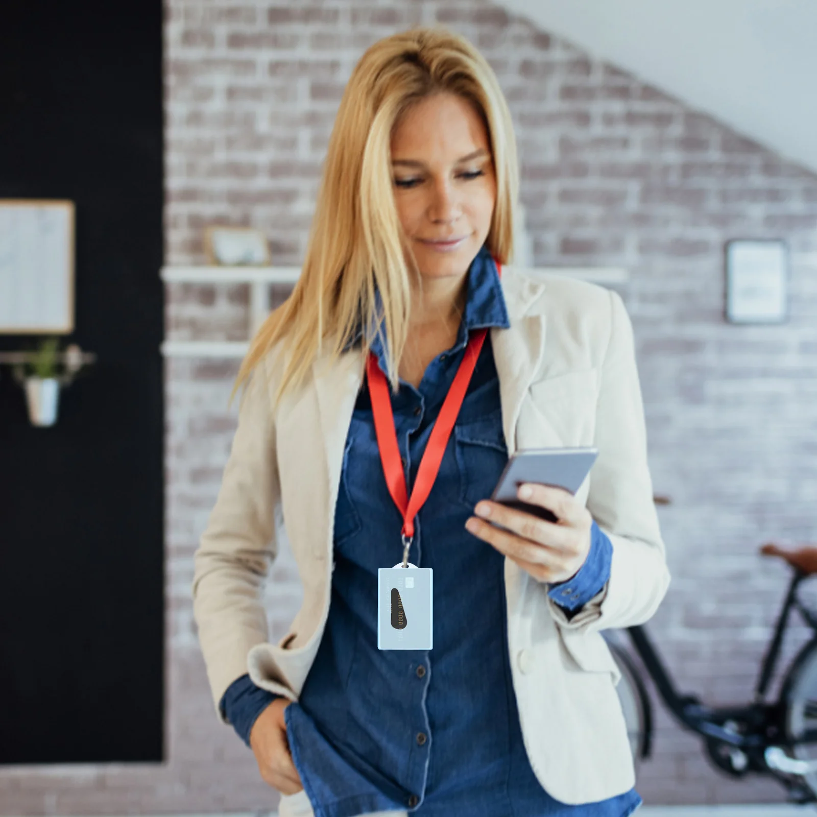 40Pcs Anti-Magnetic Bank Card Covers Portable Slim Lightweight Id Cards Protective Holder Multipurpose Case for Daily Use