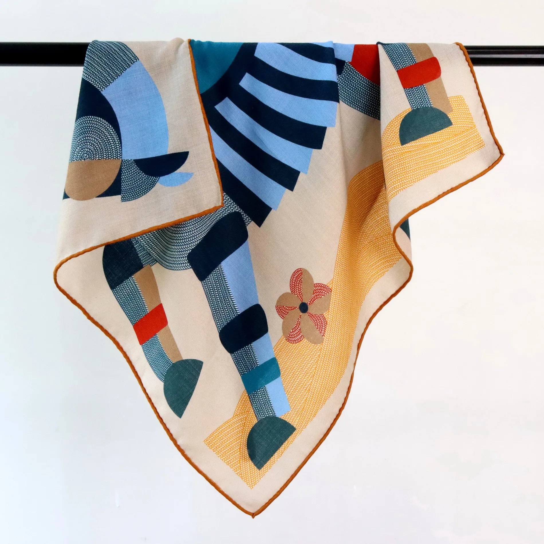 

Шарф-платок 70 см с принтом пони, 30% шелк, 70% шерсть, двусторонний, контрастные цвета, квадратный, из тутового шелка, бандана