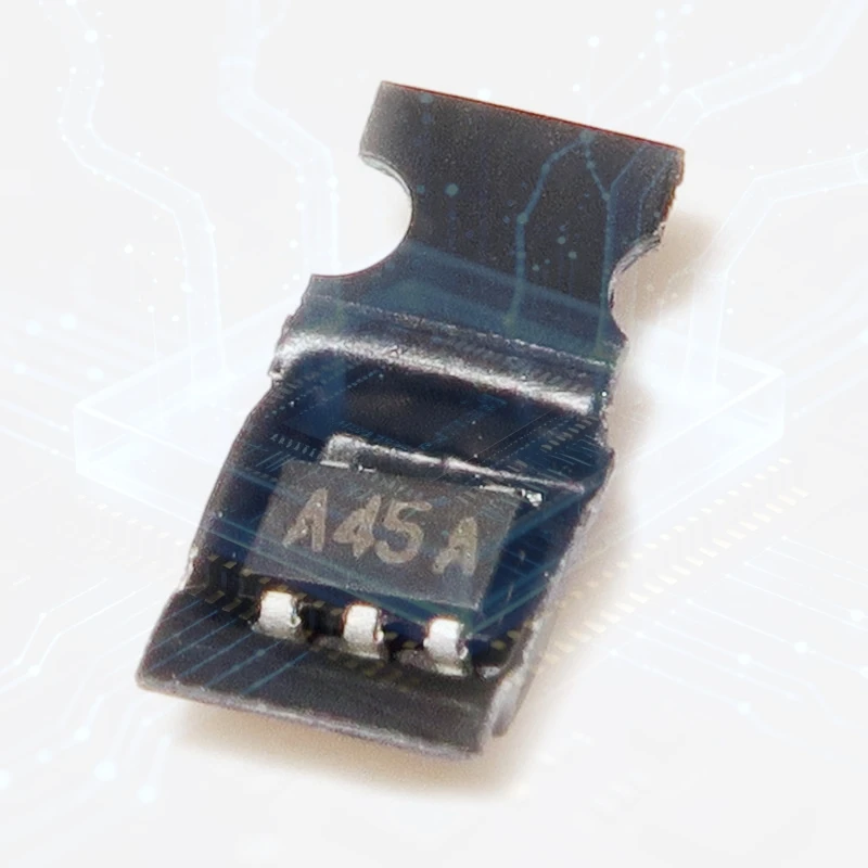 1PCS-50PCS LM8261M5X A45A IS42S16400D-6TL IS42S16400 ADXL105AQC ADXL105 LM307N LM307 Z84C0010FEC Z84C0010 CA3080M CA3080