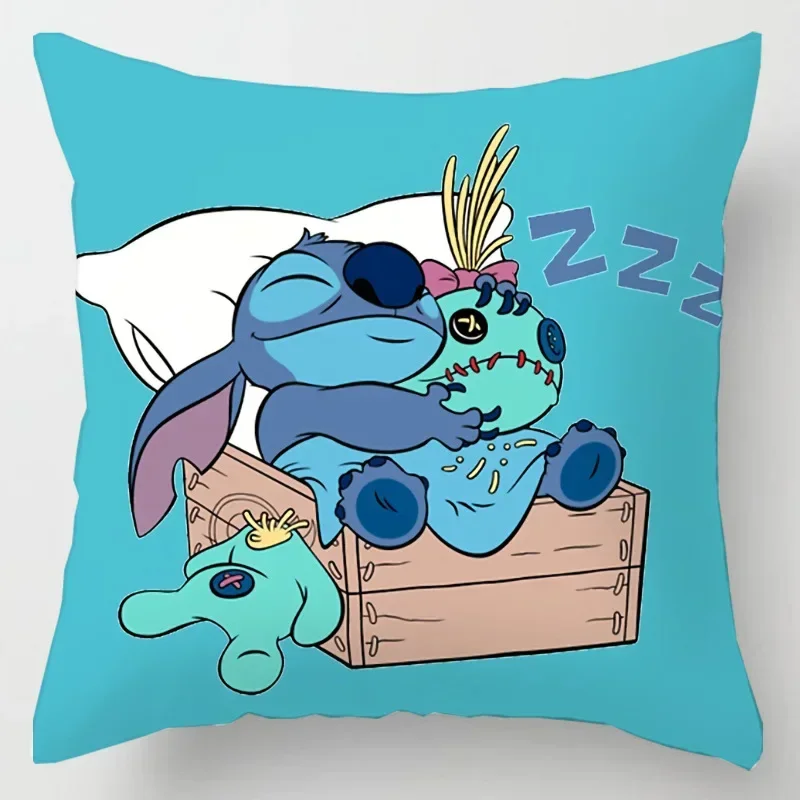 Figur Anime Disney Stitch sarung bantal Anime Kawaii Stitch sarung bantal Kamar anak-anak dekorasi Interior hadiah ulang tahun