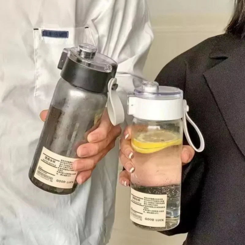 Wasserflasche aus Kunststoff, tragbarer Wasserbecher mit Teefach, Outdoor-Studenten-Sportbecher, BPA-freie Wasserflasche