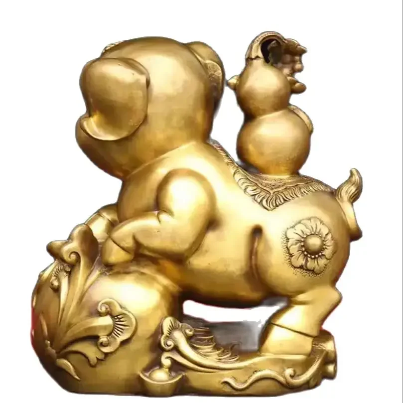 Metal large-sized Ruyi pig ornaments, decorations, home and office cultural and creative ornaments