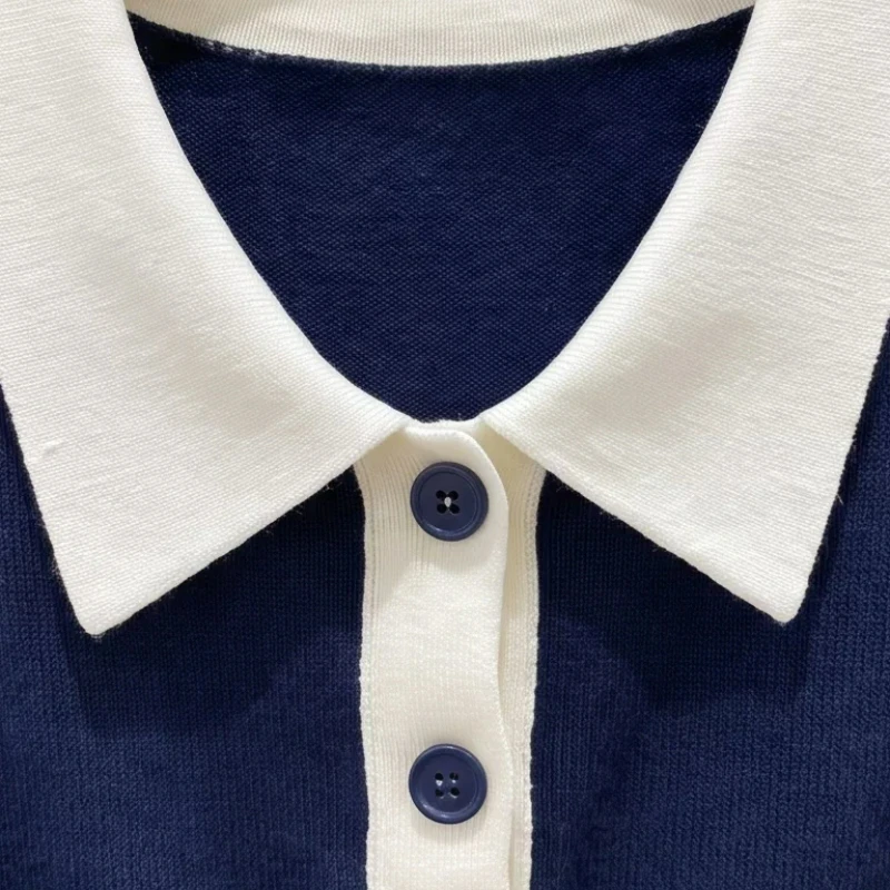 High Temperament Thin Lapel Knitted Women's Vest 2026 Summer New Sweet Navy Blue Age-reducing Short Sleeveless Top Vests Ladies