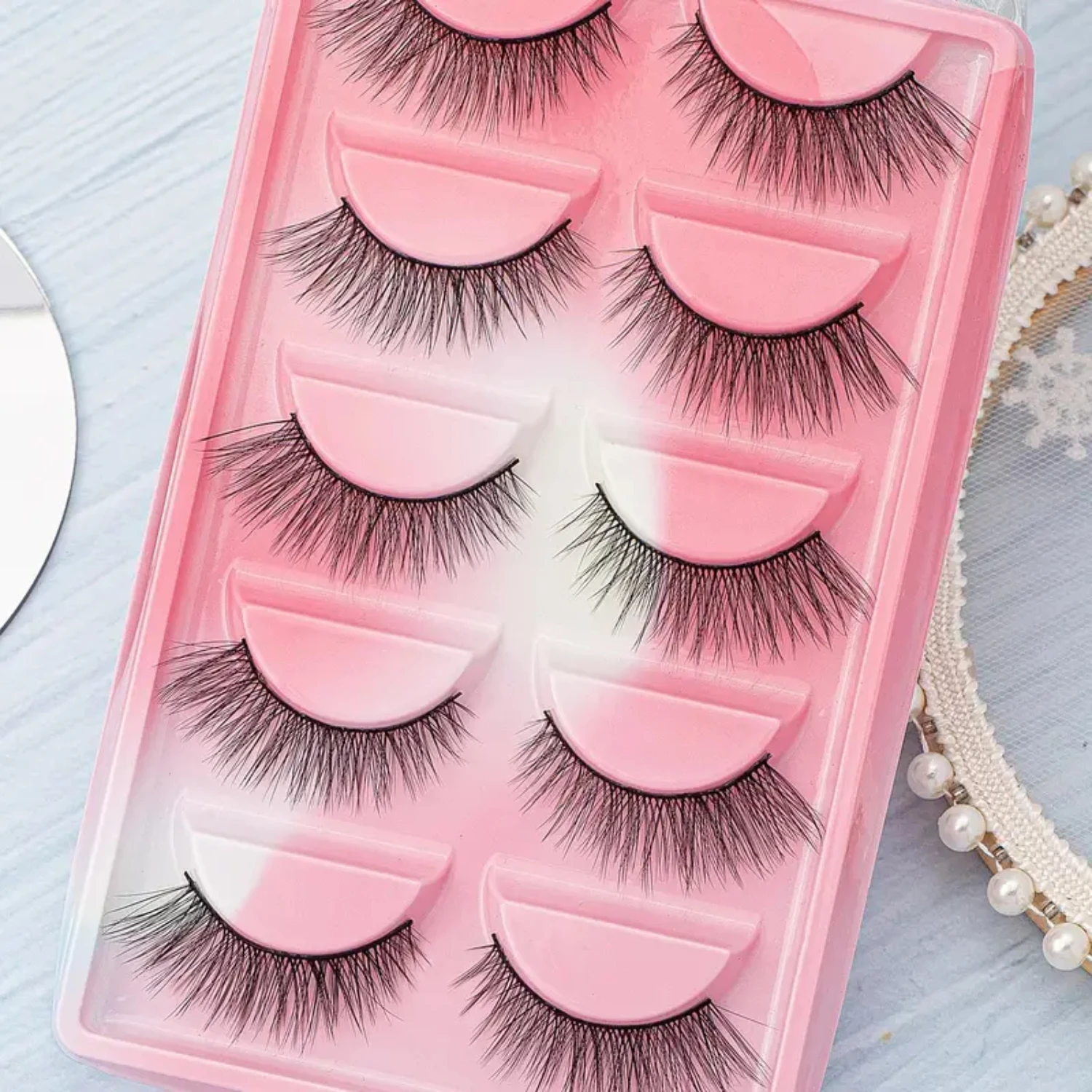 

New In 5 Pairs Natural Long Voluminous Soft 3D Mink False Eyelashes Reusable Makeup, Cat Eye Lashes Natural Fluttery Look