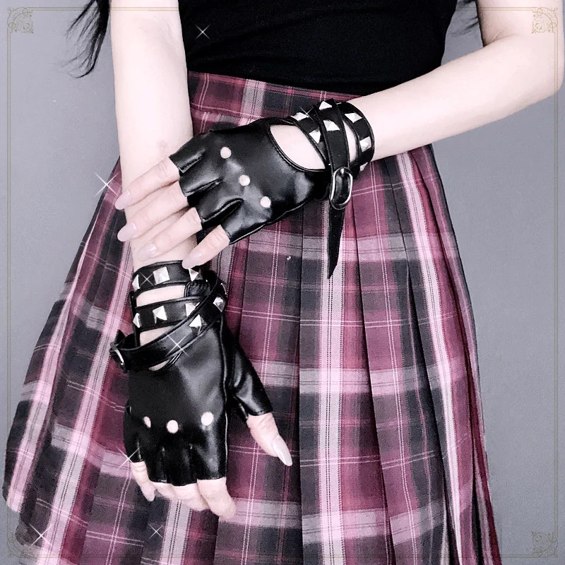 Women Gloves Lolita Punk Gothic Straps Rivet Half Finger Faux Leather Semi-Finger Gloves Female Hot Girls PY06