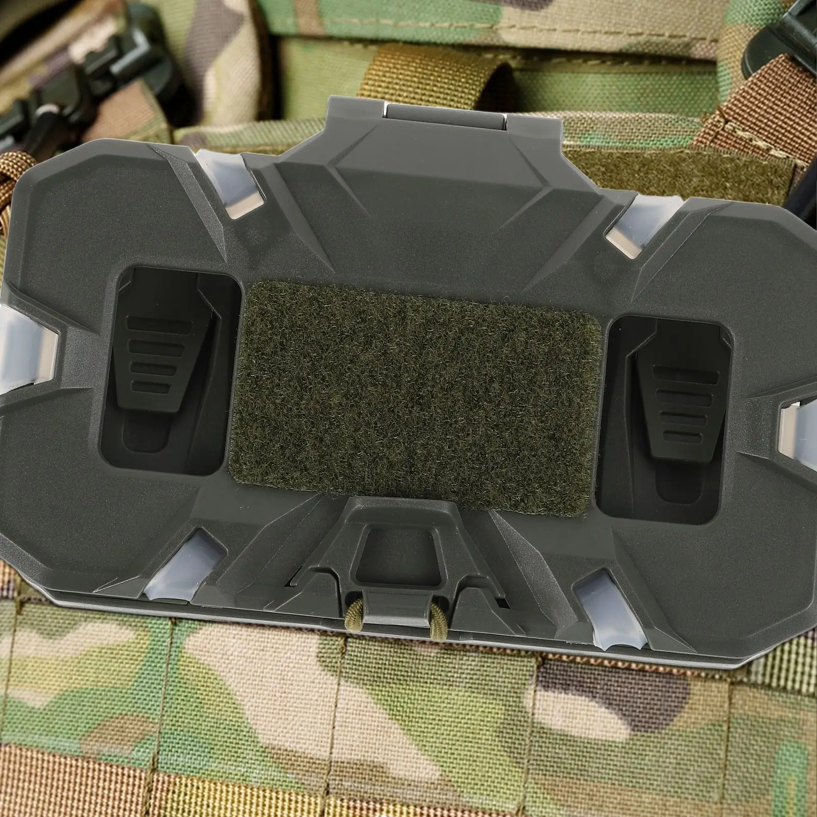 دعامة تثبيت قابلة للطي، حامل هاتف مثبت على الصدر، تخزين عملي للمغامرة الخارجية، صغير