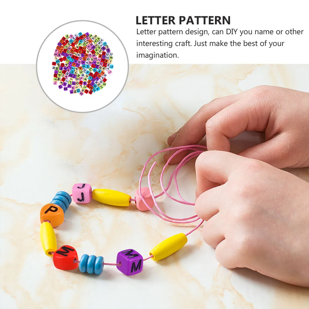 

800 Pcs Love Letter Beads Letters for Bracelets Small Charms Jewelry Making Square Alphabet Plastic